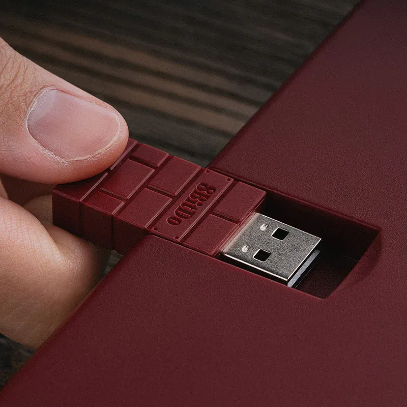 8BitDo Retro Fami Edition Hot Swappable Wireless Bluetooth Mechanical Gaming Keyboard