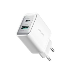 Joyroom JR-TCF15 30W dual-port USB-C and USB-A wall charger