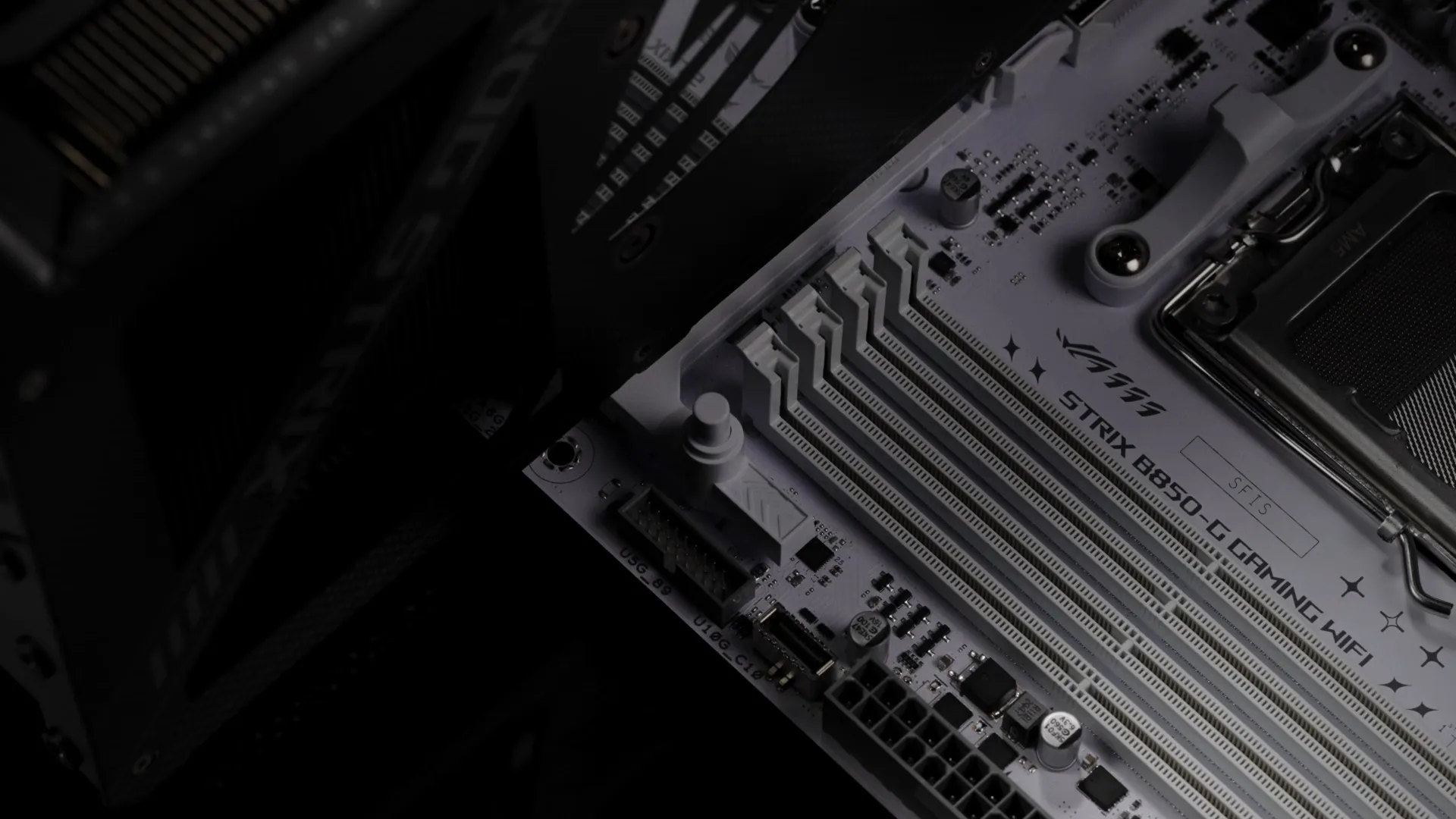 PCIe 5.0 Slot on ROG Strix B850-G WiFi