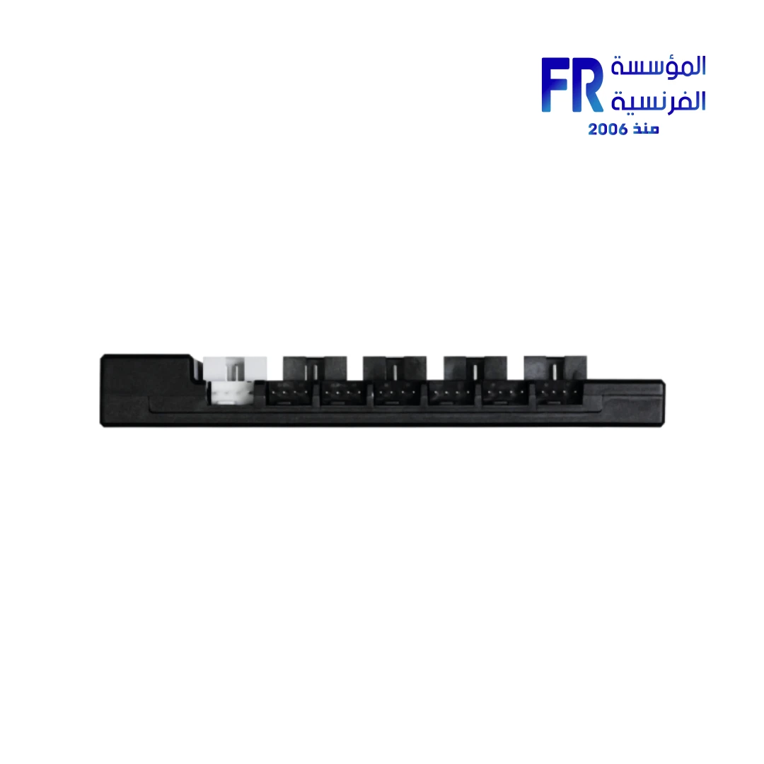 LIAN LI EDGE HUB ADV internal USB hub and six PWM fan port detail