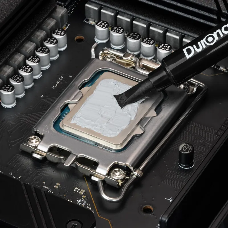 Thermal Grizzly Duronaut Pro 6g thermal paste included accessories