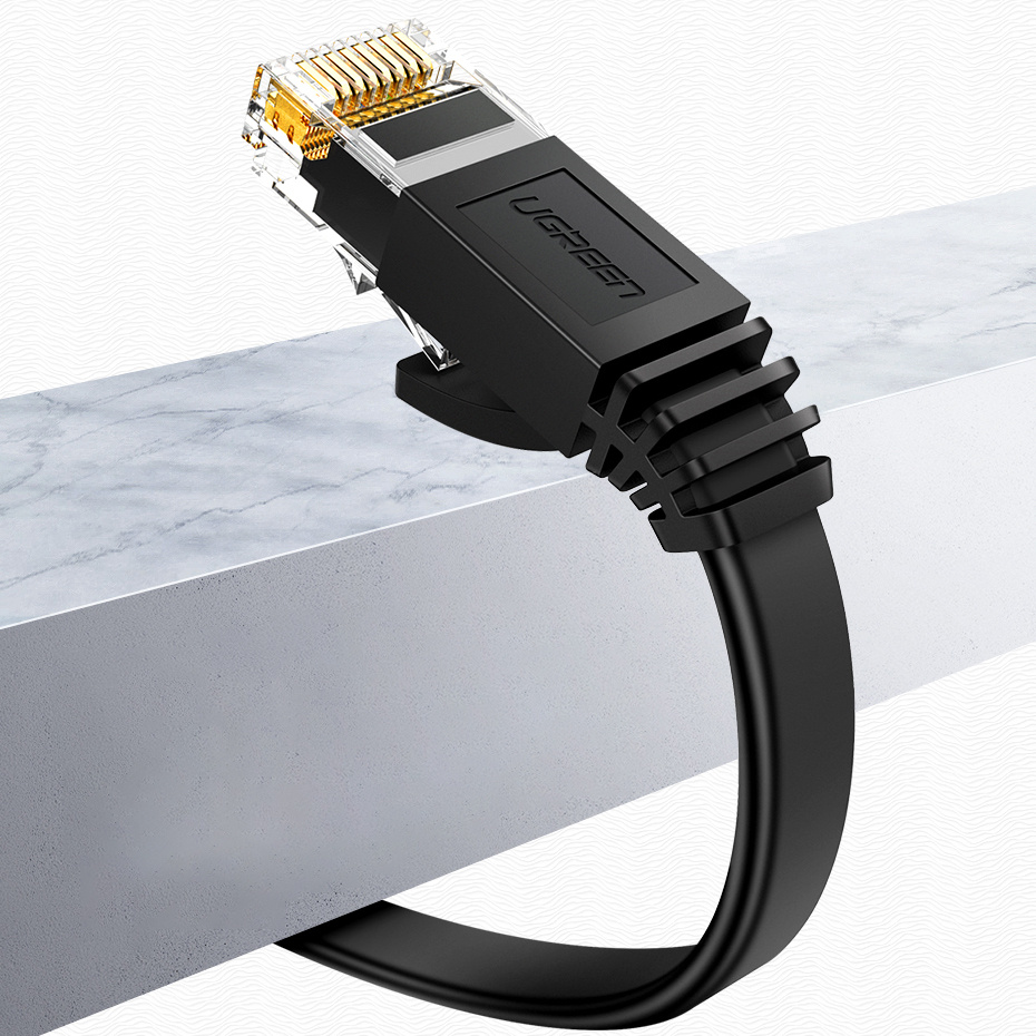 UGREEN NW102 RJ45 connector close-up with molded strain relief