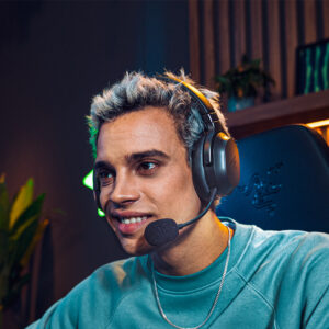 Razer Barracuda V2 Pro black wireless gaming headset – alternate product view